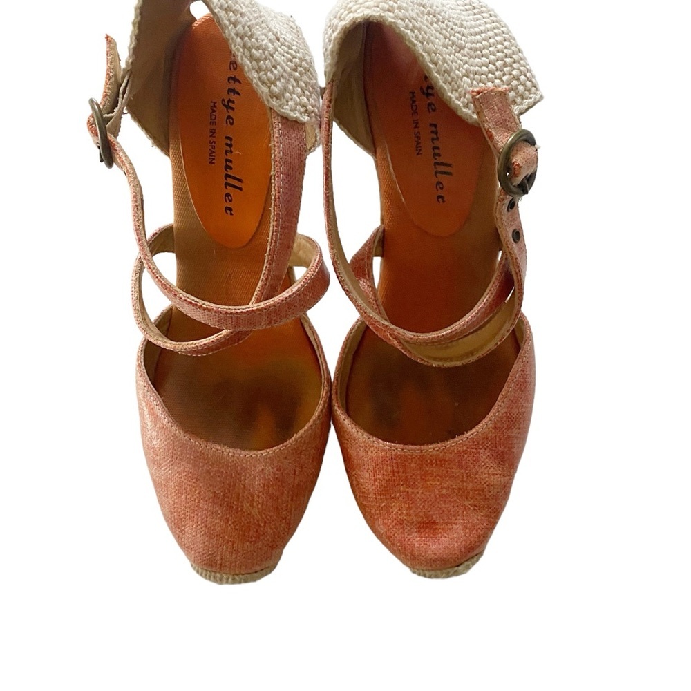 Bettye Muller Coral & Cream Espadrille Wedge Sandals – Summer Chic Platform Heel - Picture 11 of 12
